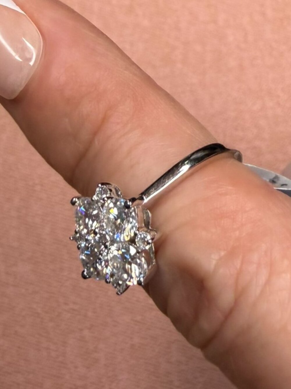 1.8 ct Moissanite .925 Sterling Silver Floral Cluster Ring - Size 7 - Picture 5 of 10